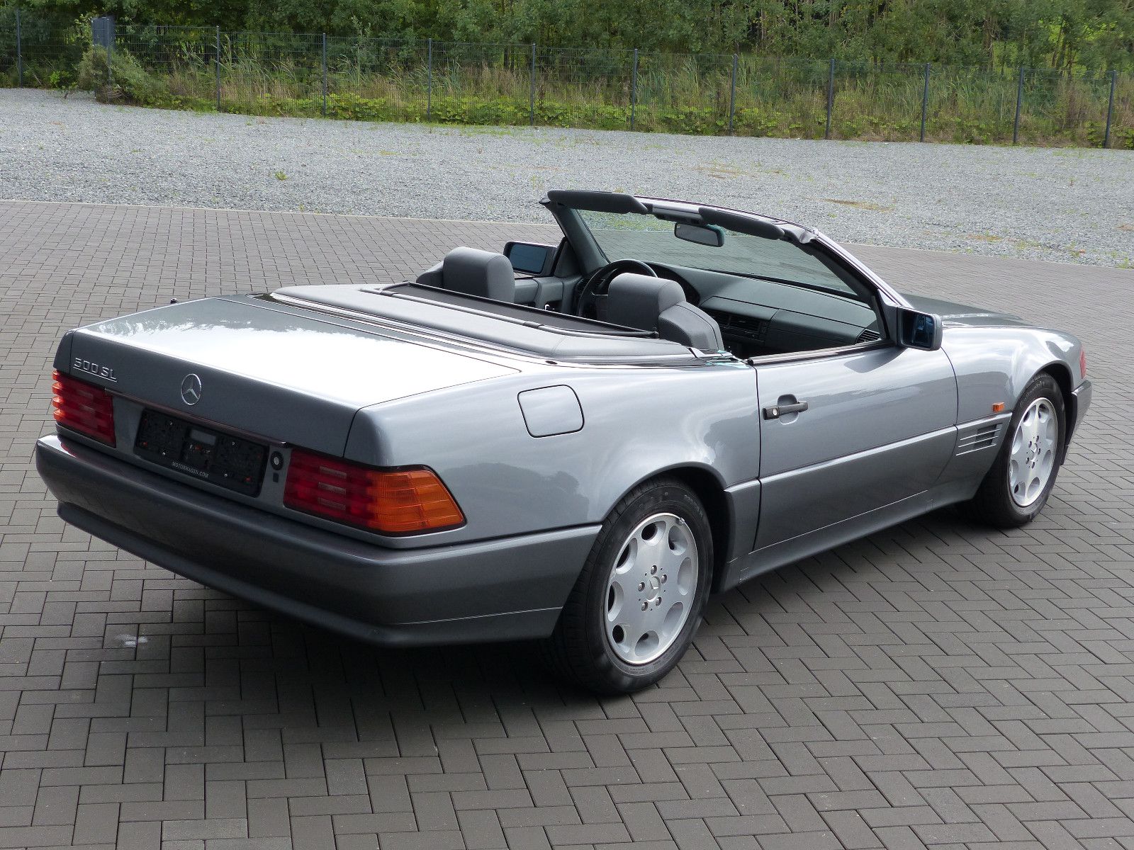 Fahrzeugabbildung Mercedes-Benz 500 SL W 129 *55000 KM*