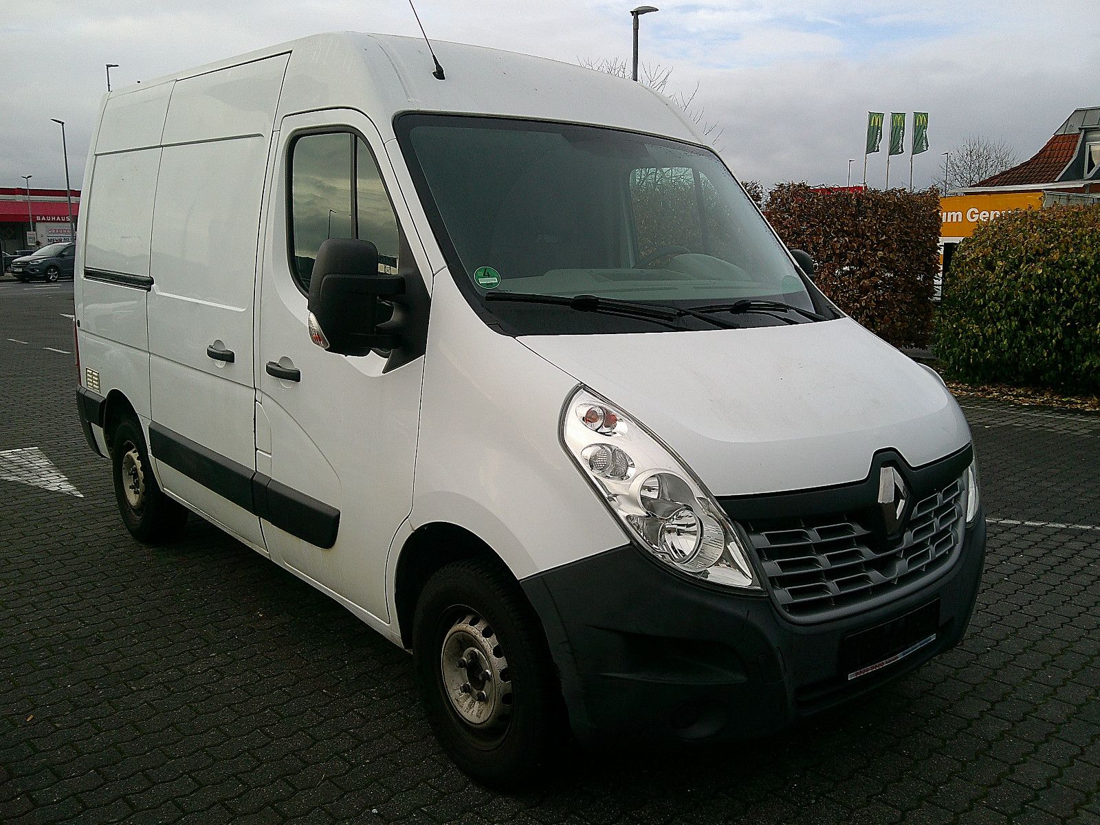 Fahrzeugabbildung Renault Master III Kasten L1H2 H/1.HAND/KLIMA/TEMPOMAT/