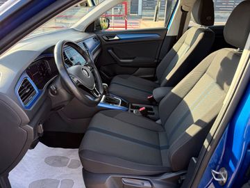 Volkswagen T-Roc - 8