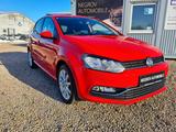 Volkswagen Polo V Highline BMT/Start-Stopp - Volkswagen Polo: Rot