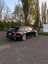 Audi RS6 Performance *(DynamikPaket, Keramik, HUD)* - Audi RS6 Gebrauchtwagen in Mülheim (Ruhr)
