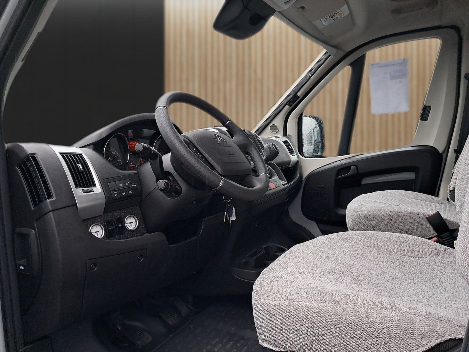 Fahrzeugabbildung Pössl Trenta 540 R Citroen 140 PS 10.897 EUR geschenkt