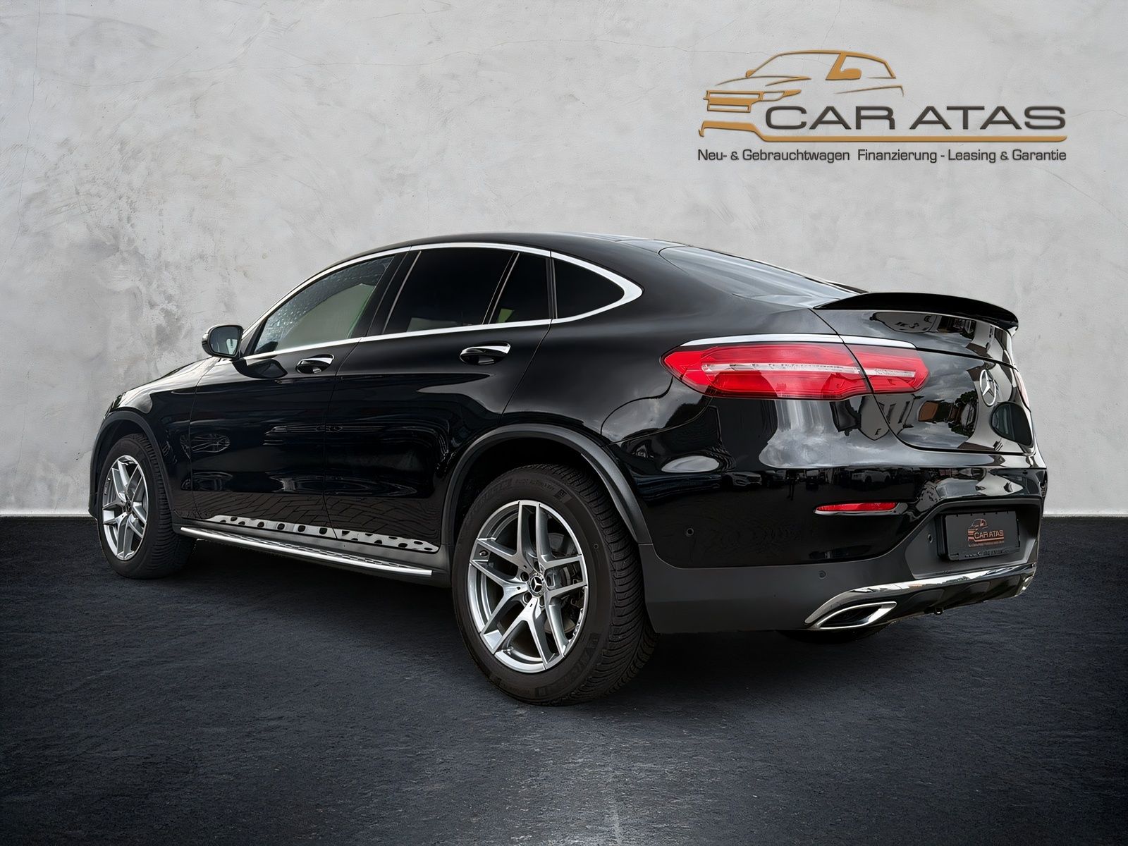 Fahrzeugabbildung Mercedes-Benz GLC 250 d Coupe AMG 4Matic MEMORY LED AHK KAMERA