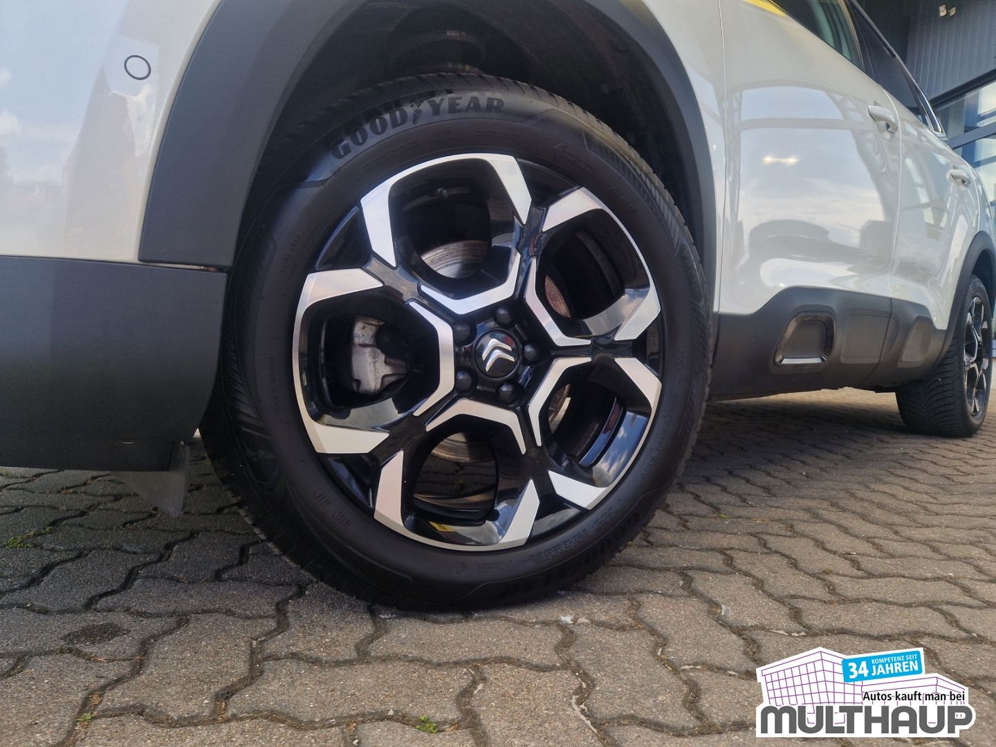 Citroën C5 Aircross Plus BlueHDi 130 EAT8 LED SHZ PDCv+h imagem 2