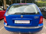 Skoda Octavia Combi Tour 1.6 Schiebedach Klima - Skoda Octavia aus 2009: Tour