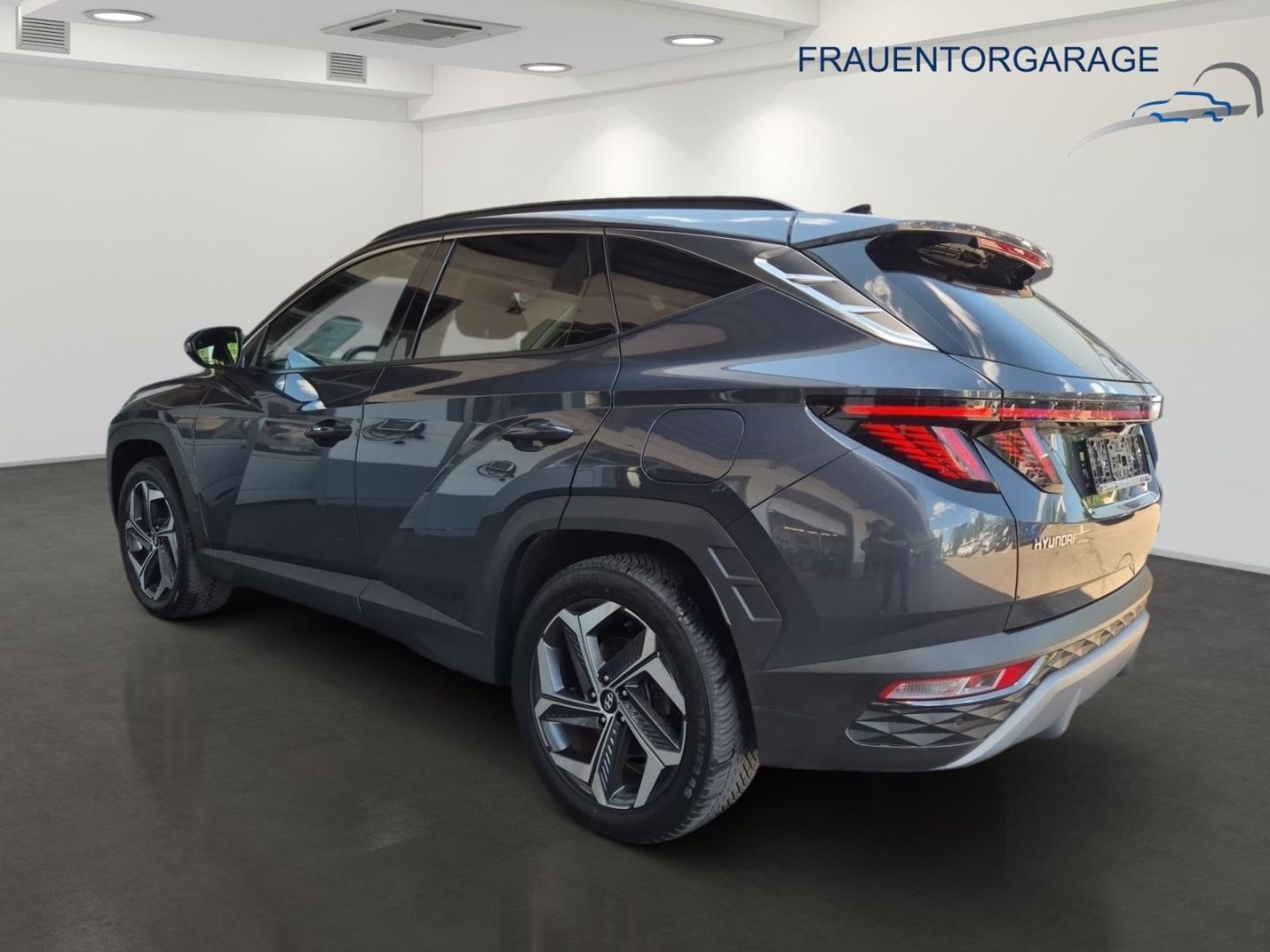 Fahrzeugabbildung Hyundai Tucson Trend Plug-In Hybrid 4WD Navi Digitales C