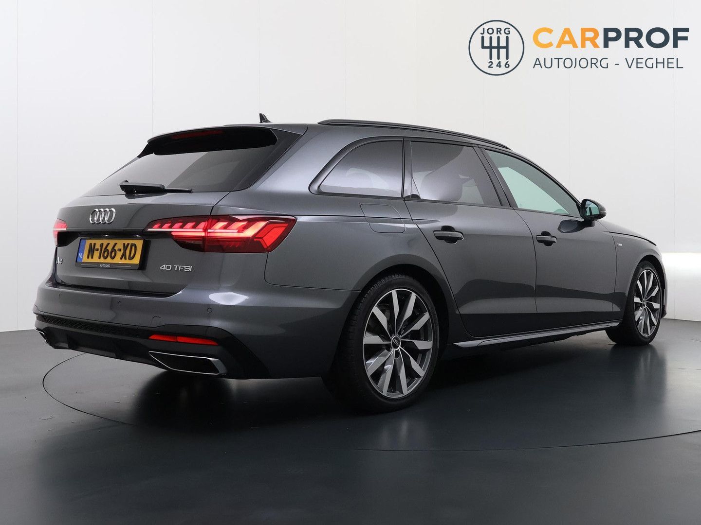 Audi A4 Avant 40 TFSI S- Line 2.0 TFSi 204 PK Competi imagem 3