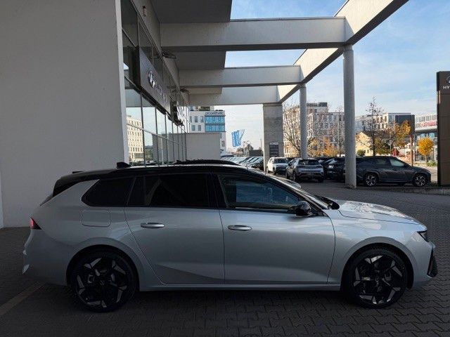 Fahrzeugabbildung Opel Astra ST GSe 225PS Plug-In-Hybrid Panorama/LED!