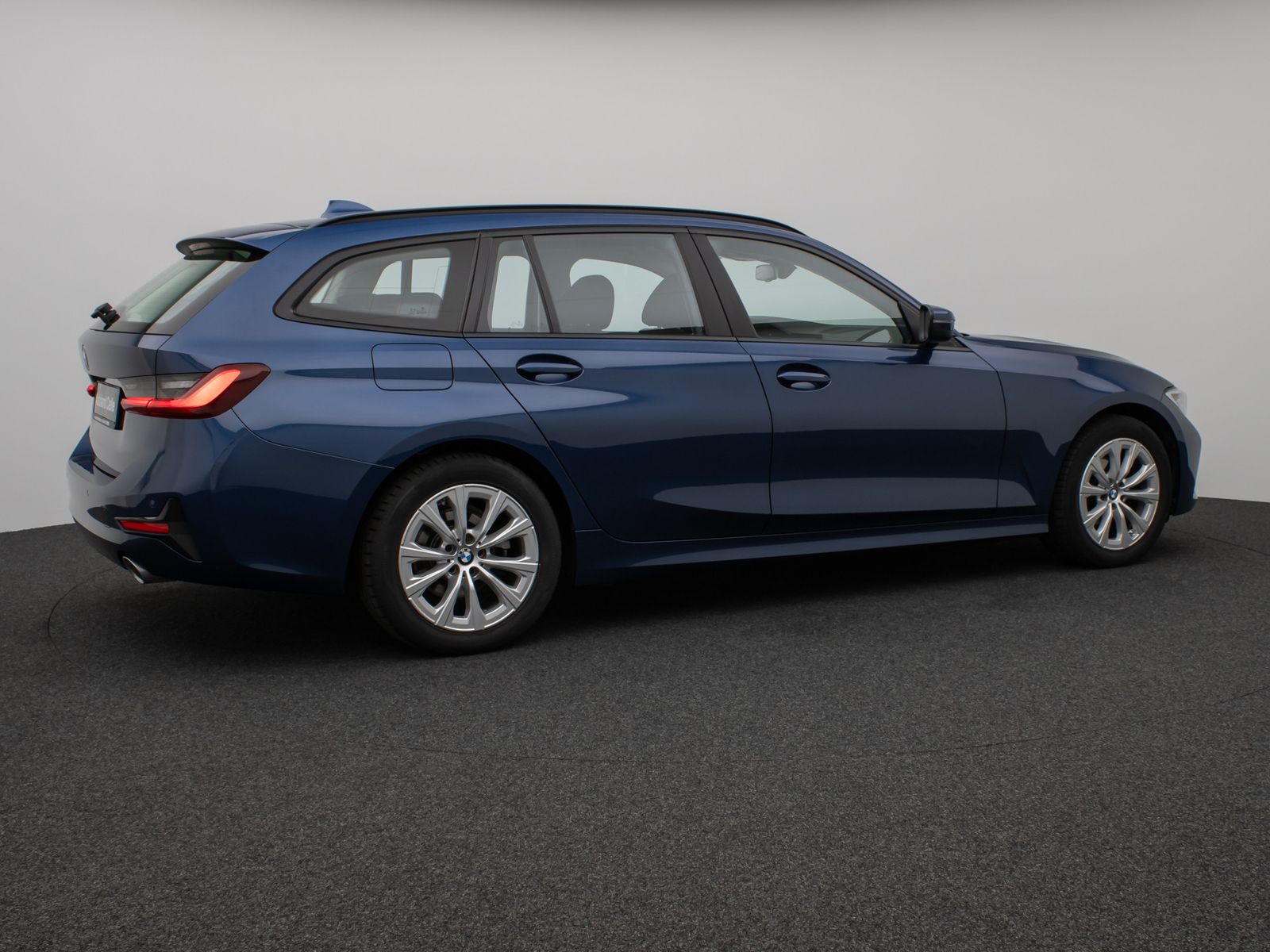 Fahrzeugabbildung BMW 320d xD DAB PDC CockPitPrGeschwindigkeitsreg