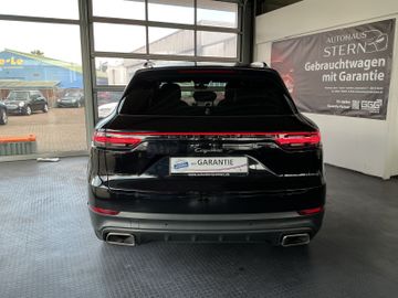 Porsche Cayenne - 5