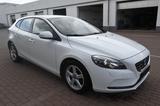 Volvo V40 You! Xenon*Fshzg*Allweter*AHK - Volvo V40: Kleinwagen