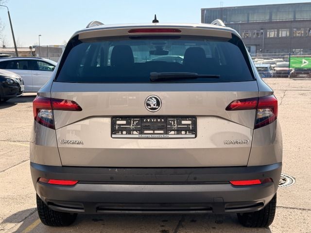 Fahrzeugabbildung SKODA Karoq 1.5 TSI ACT Style Leder+LED+Allwetter*AHK