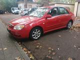Kia kia cerato - gebrauchte Kia Cerato aus dem Jahr 2006