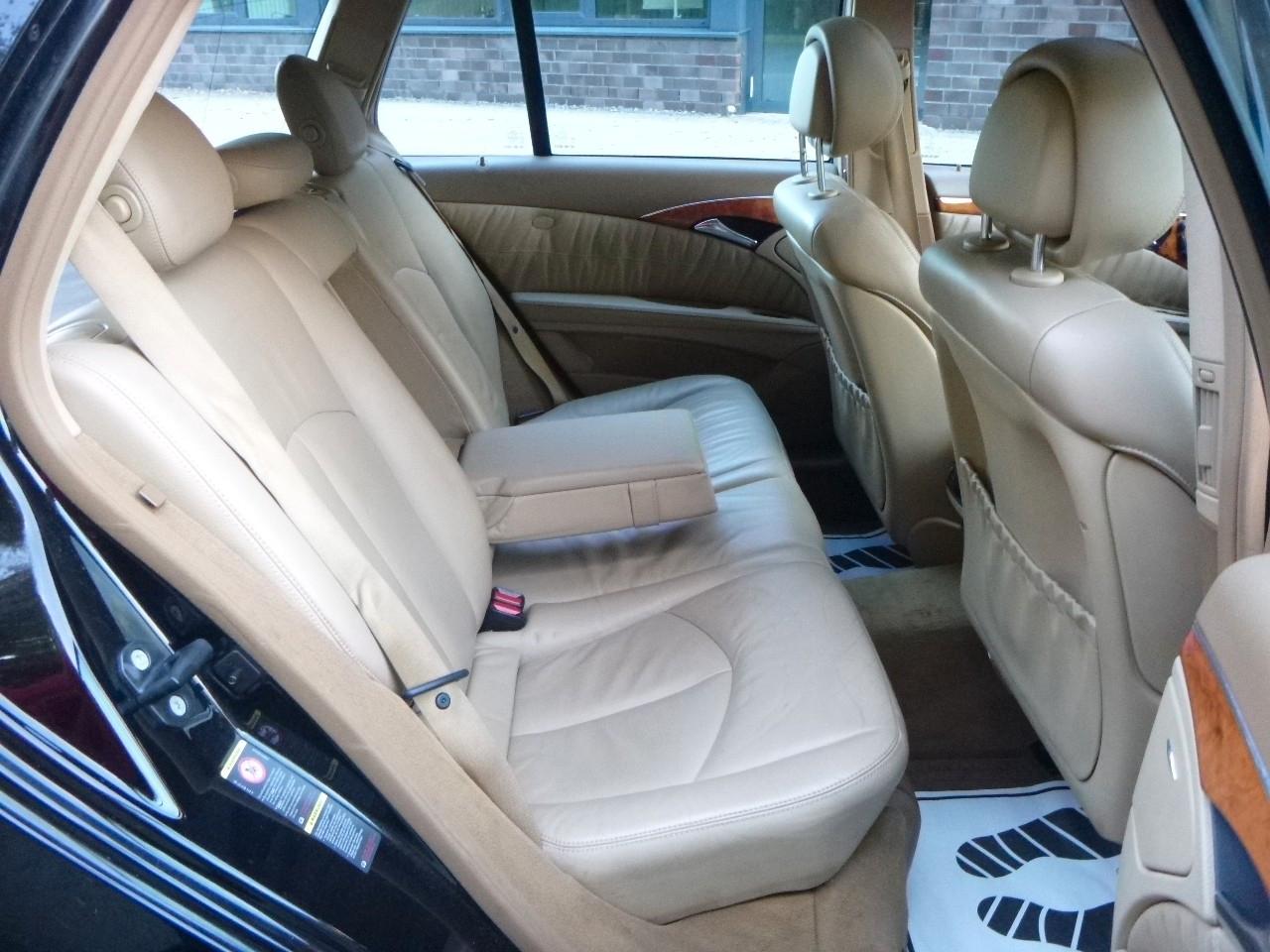 Mercedes-Benz E280 2006 — photo 20