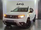 Dacia Duster II Extreme*360° Kamera*SHZ - : Teilleder, mit Navigationssystem