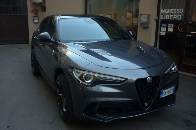 Alfa Romeo Stelvio 2.9 Bi-Turbo V6 510 CV AT8 Qu