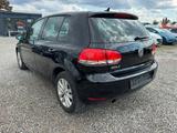 Volkswagen Golf VI Style BlueMotion/BMT * Automatik - Volkswagen Golf aus 2011: Bluemotion