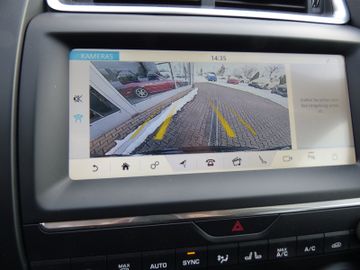 Bild 14 Jaguar E-PACE D150 (EURO 6d-TEMP) Winter-P