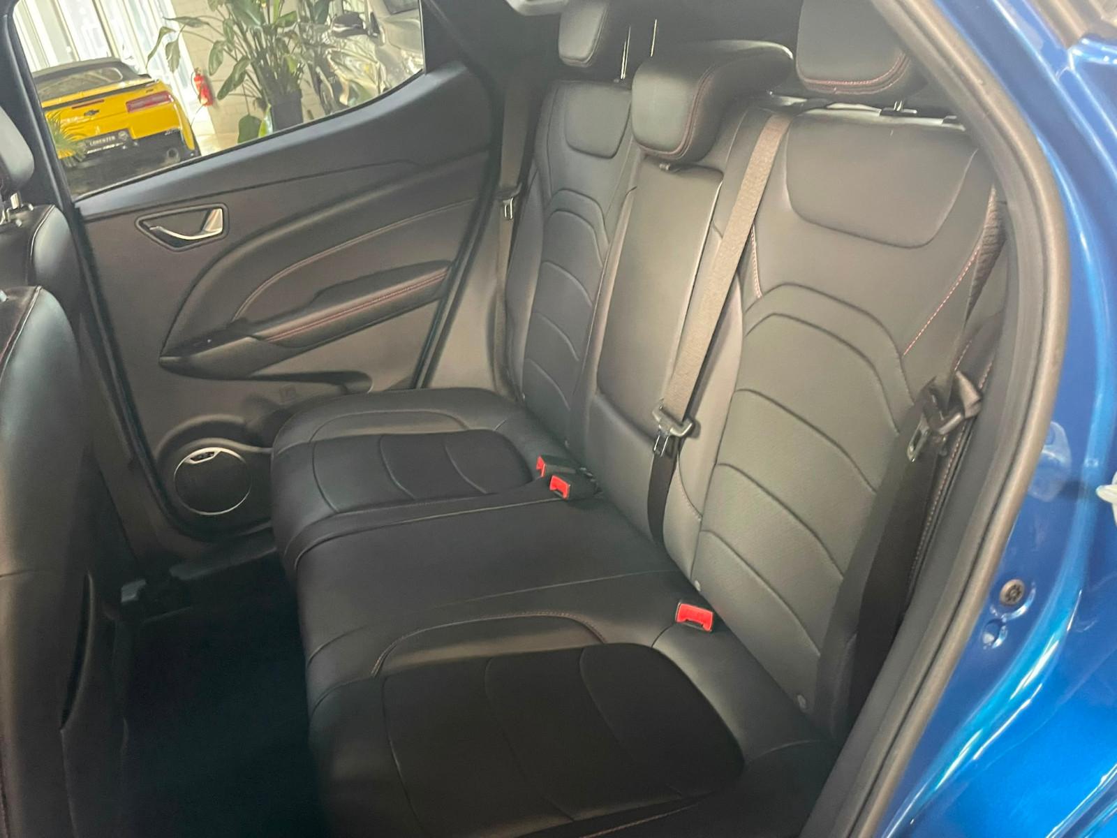DFSK Fengon 500 / 2.HD/CARPLAY/Navi/LED/Kamera