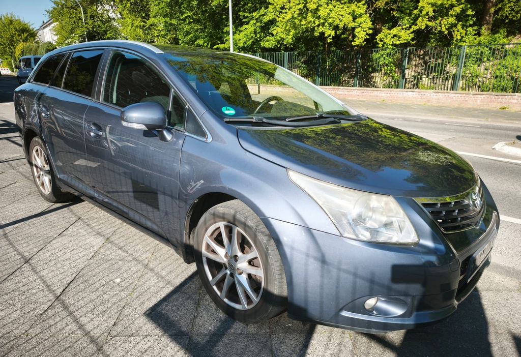 Angebot ansehen Toyota Avensis