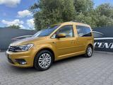 Volkswagen Caddy Beach BMT Bi-Xenon, Navi, Kamera , Camping - : Kleinbus, Camping