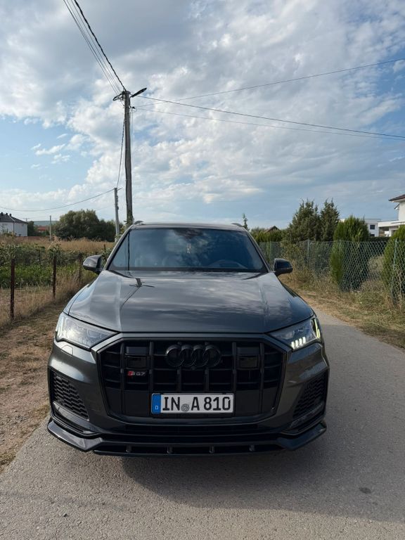 Image of Audi SQ7