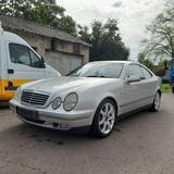 Mercedes-Benz Mercedes Benz CLK 430 V8 - Mercedes-Benz CLK 430: Coupé