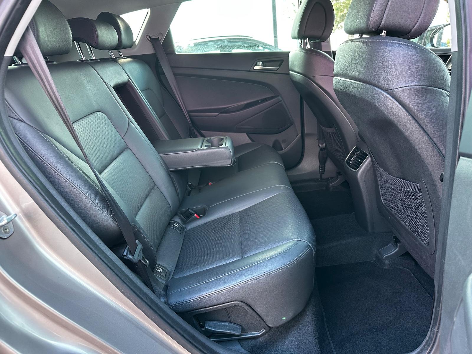 Hyundai Tucson Premium 4WD "LEDER"NAVI"SHZ"LHZ"DAB"