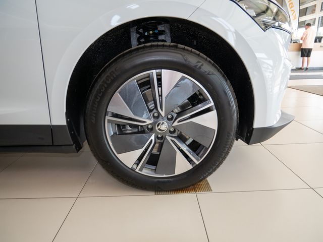 Foto Nummer 5: SKODA Enyaq