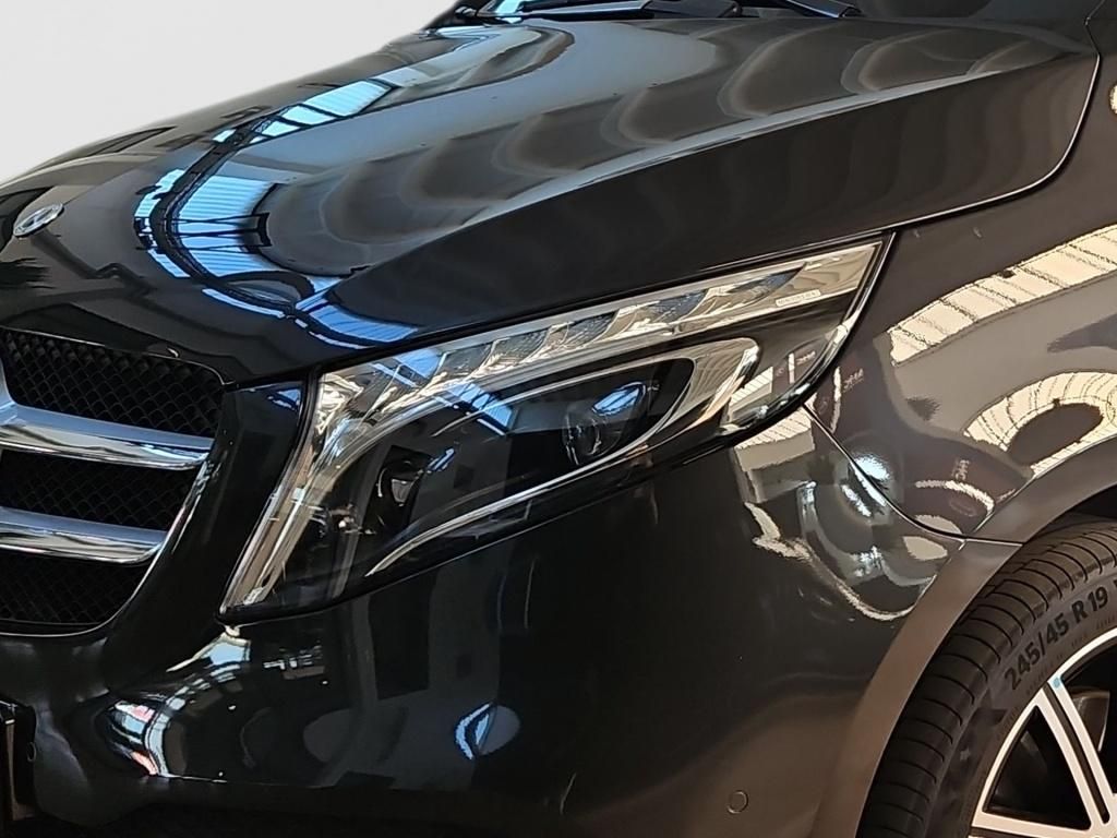 Fahrzeugabbildung Mercedes-Benz V 300 ED lang 7 Sitze Sound 19'' LED AHK 10''MBU