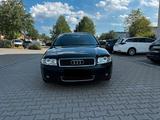 Audi A4 Avant 1.8 Turbo mit Klimaanlage - Audi A4 aus 2004: 1.8