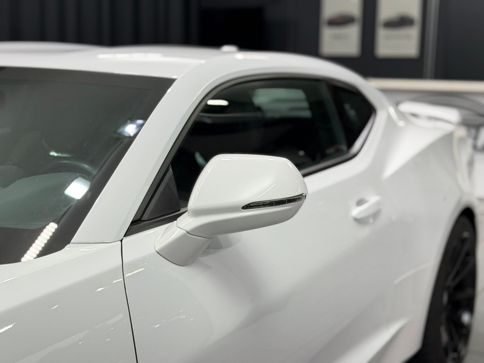 Fahrzeugabbildung Chevrolet Camaro Coupé V8|SCHALTER|RECARO|DEUTSCHES FZG|