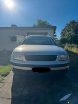 Volkswagen VW Passat 1.6 - VW Passat Variant von 1998