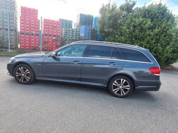 Mercedes E 250 - 5