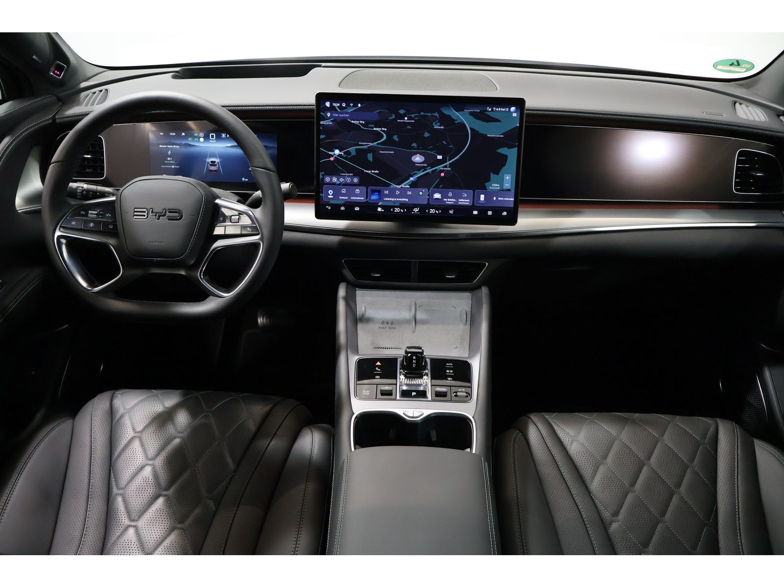 BYD SEALION 7