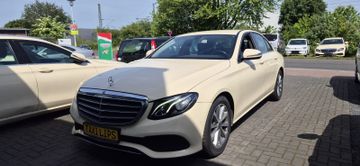 Mercedes E 200 - 3