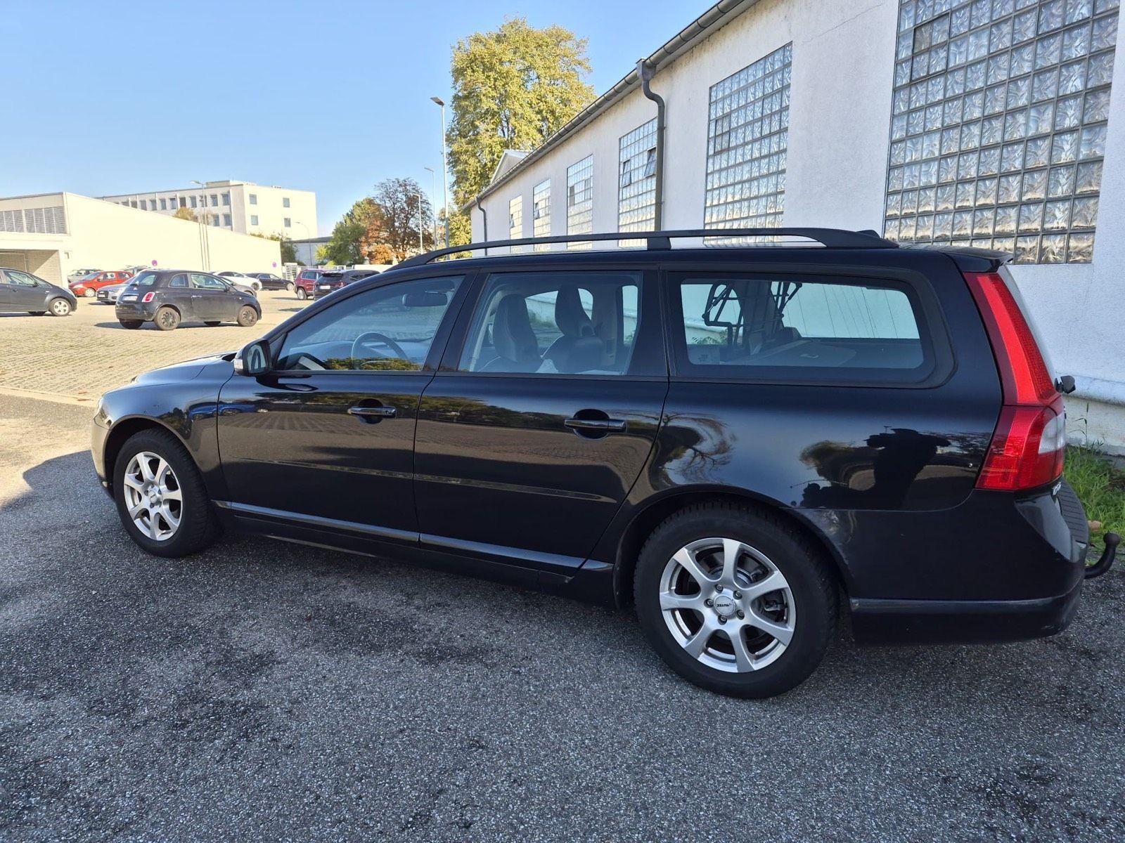 Volvo V70 2009 — photo 5