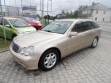 Mercedes-Benz C 180 C 180 T Kompressor Automatik Klima Alu. HU - Mercedes-Benz C 180 aus 2003: Kompressor