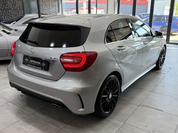 Mercedes A 200 - 4