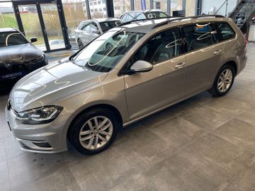 Volkswagen Golf VII Variant *ACC*NAVI*SHZ*PDC*LED*TOUCH*