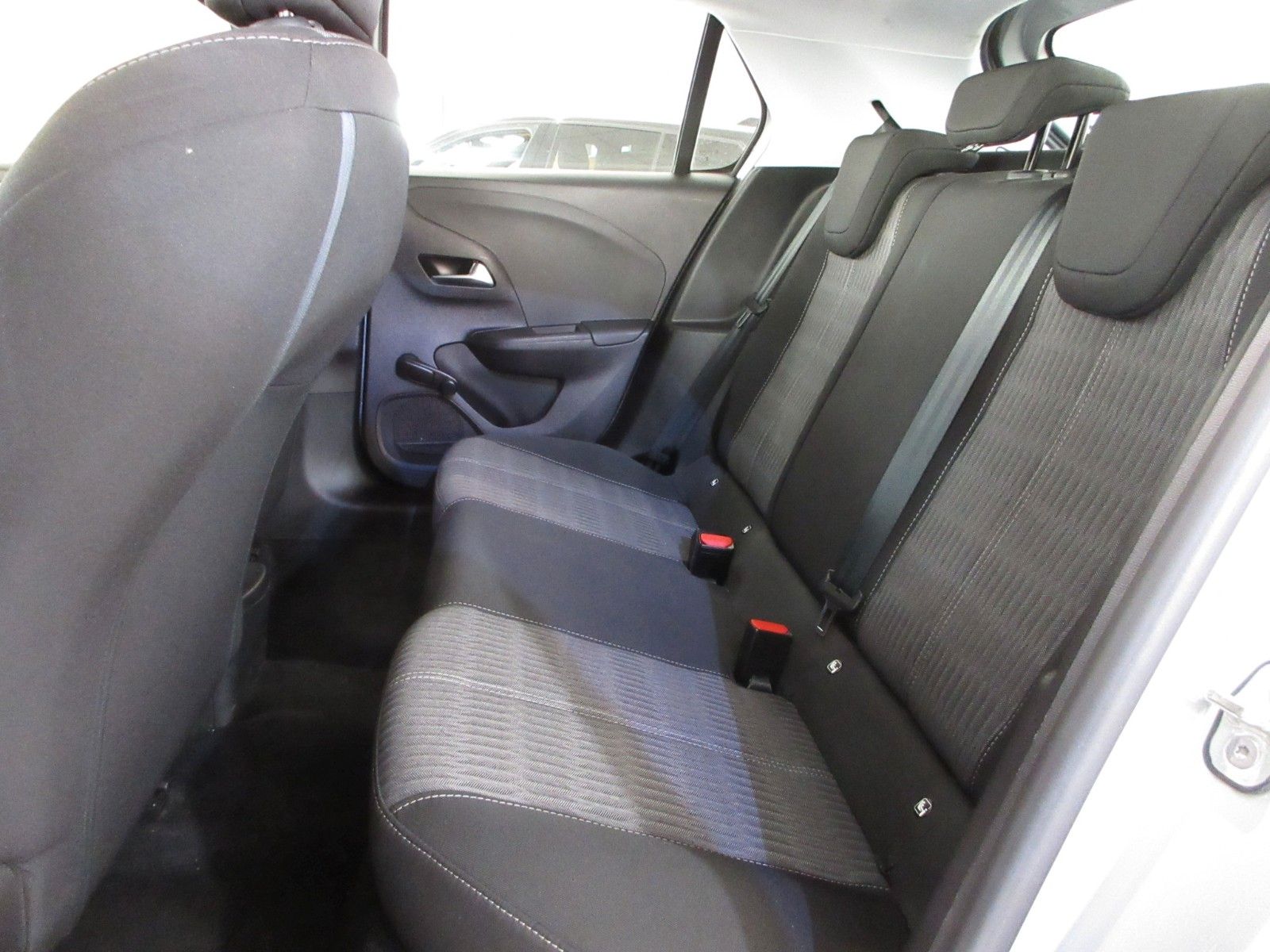 Fahrzeugabbildung Opel Corsa F Edition 1.5D NAVI/PDC/ALU/DAB+/TEMPO