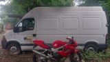 Renault 2 Stück - Renault Master 2 Kasten - Renault Master aus 2007