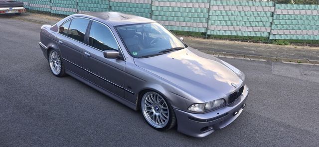 BMW 39 528i TÜV