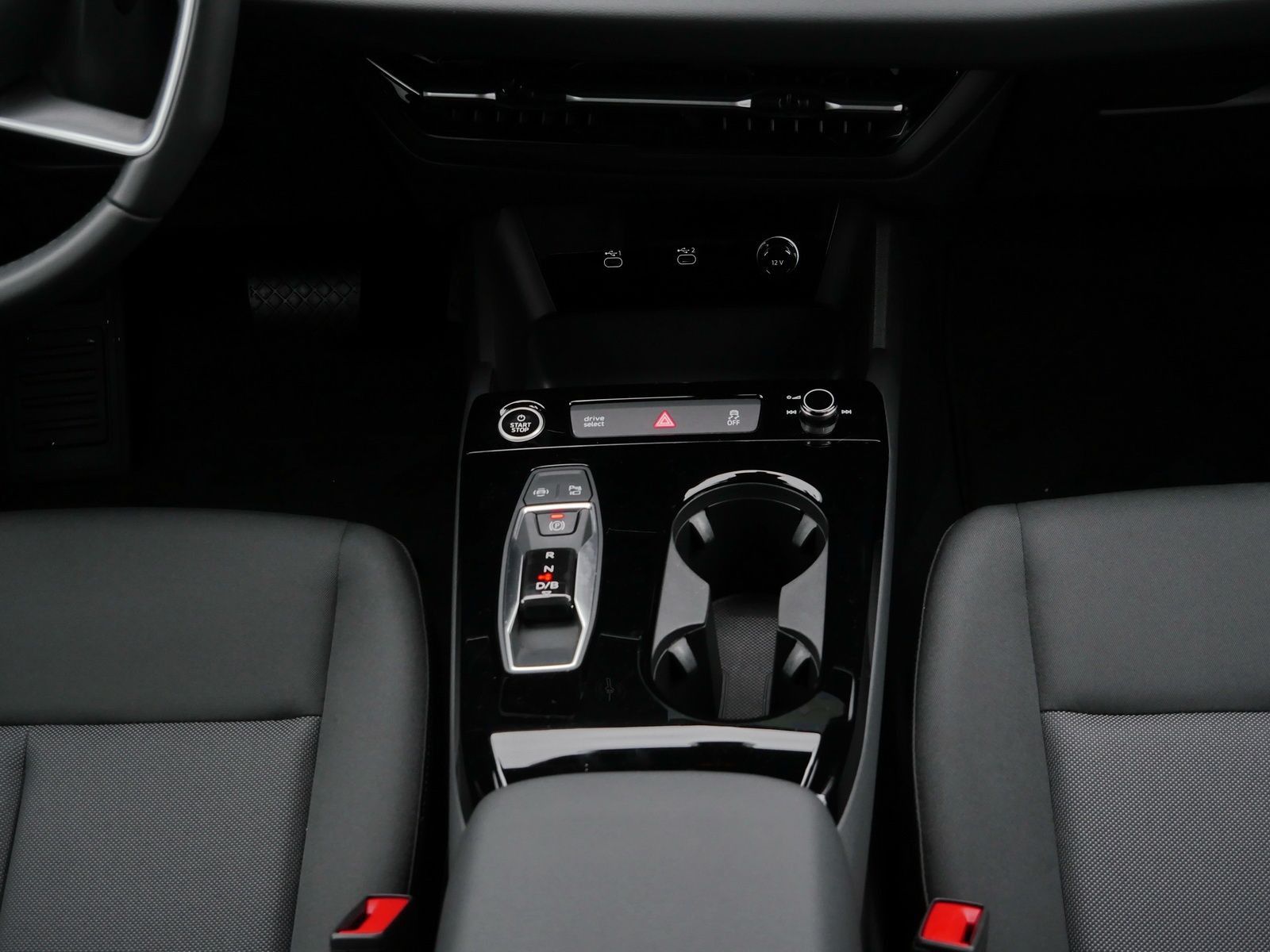 Audi Q6 e-tron - Bild 8