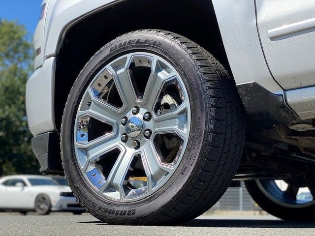 Fahrzeugabbildung Chevrolet Silverado 18er K1500 LT 4x4 Z71 SingleCab 5.3 V8