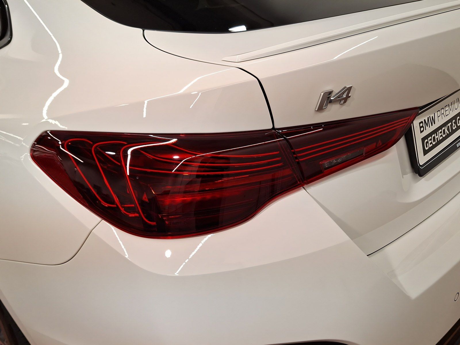 BMW i4 - Bild 10