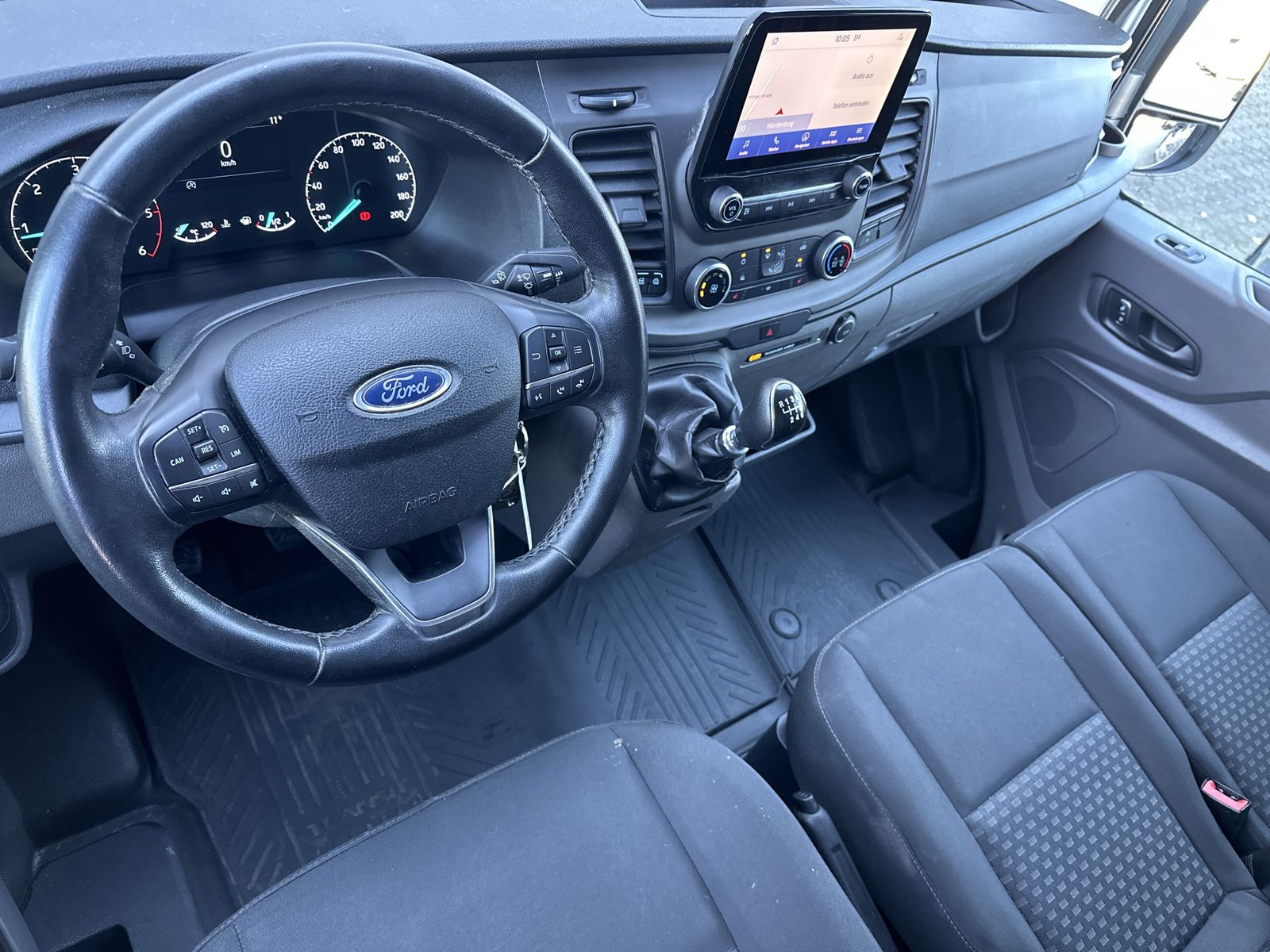 Fahrzeugabbildung Ford Transit 350 L3 NAV+KAMERA+CARPLAY+TEMPO+SHZ+1HD