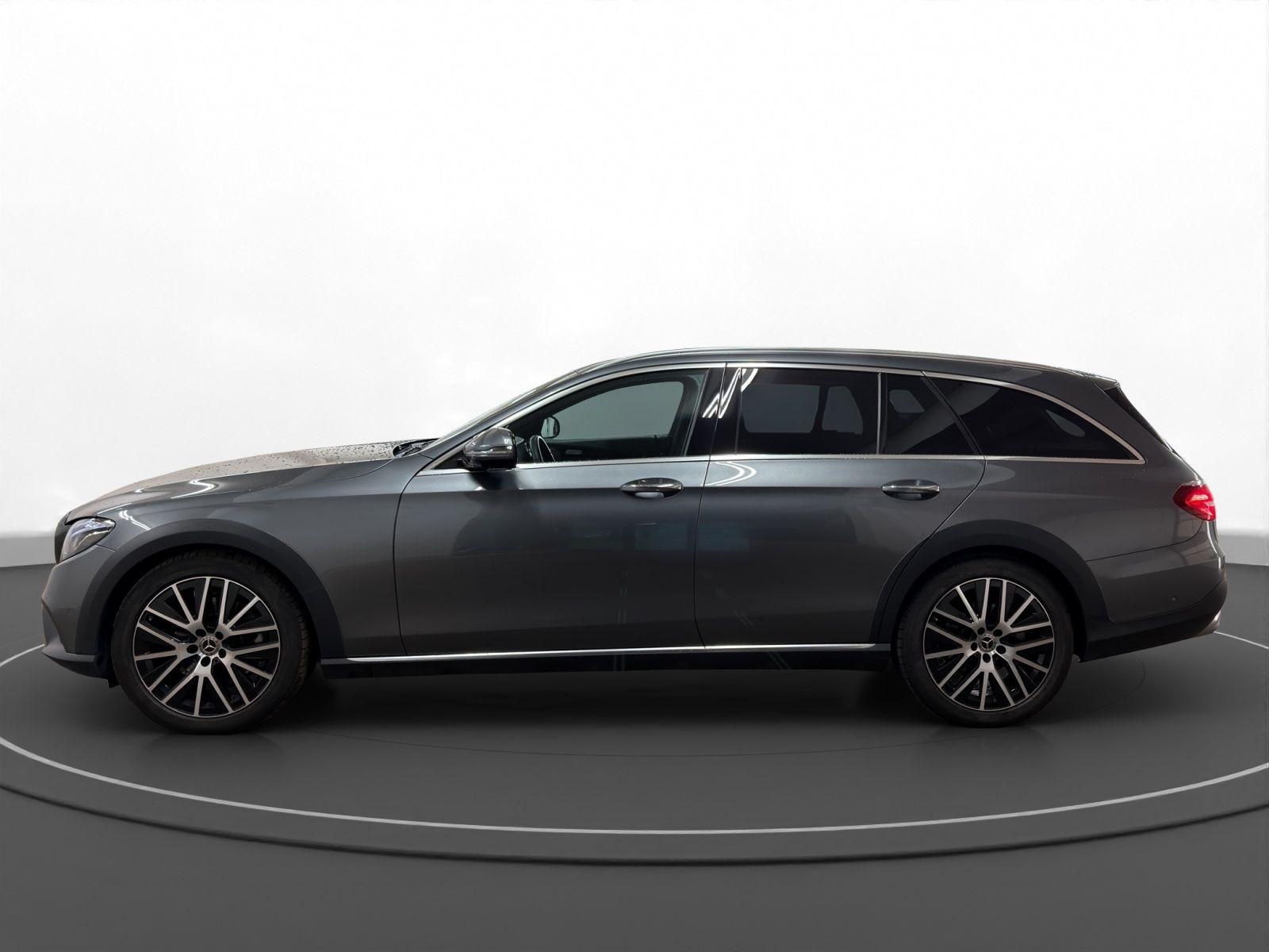 Mercedes-Benz E 220d T 4M All-Terrain AHK Pano LED LM 19" Navi