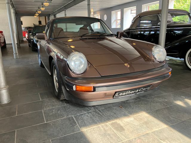 Porsche 911  S 2,7 L COUPE * WUNDERSCHÖN*