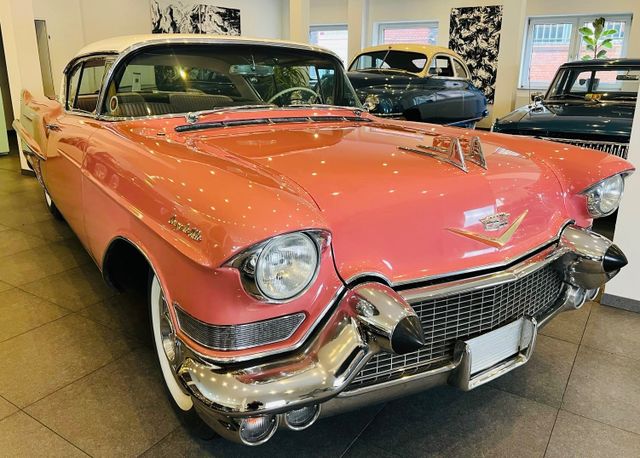 Fahrzeugabbildung Cadillac 1957er Coupe DeVille im tollen Zustand !